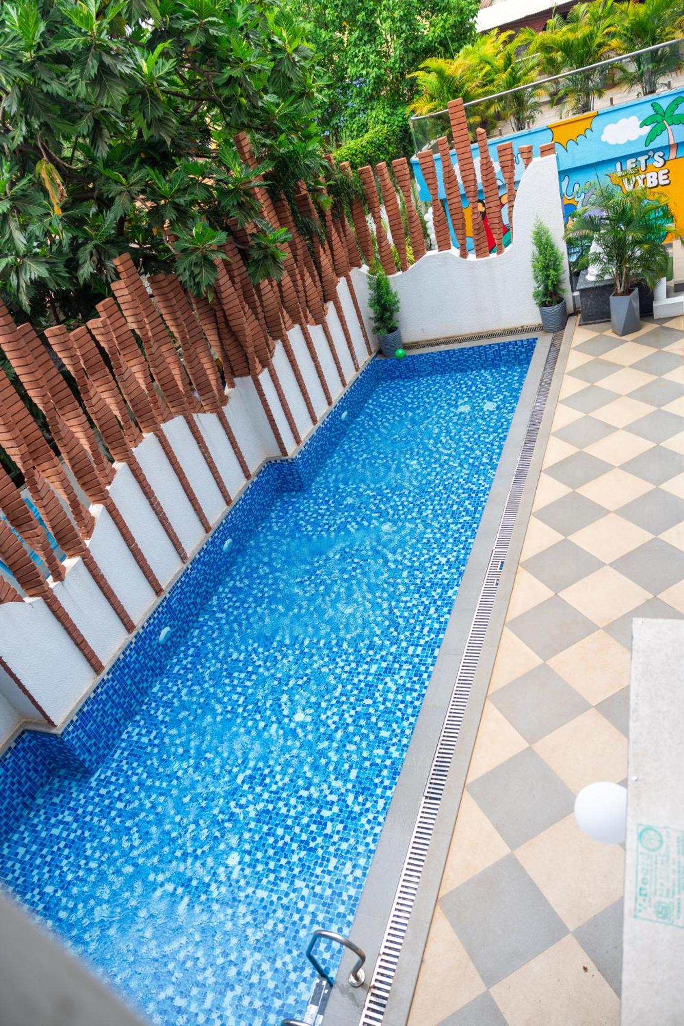 Downtown Hostels - Anjuna Buitenkant foto
