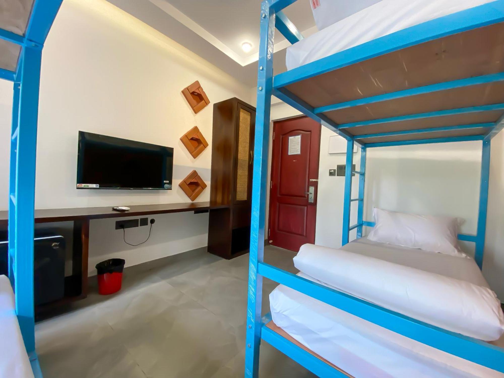 Downtown Hostels - Anjuna Buitenkant foto
