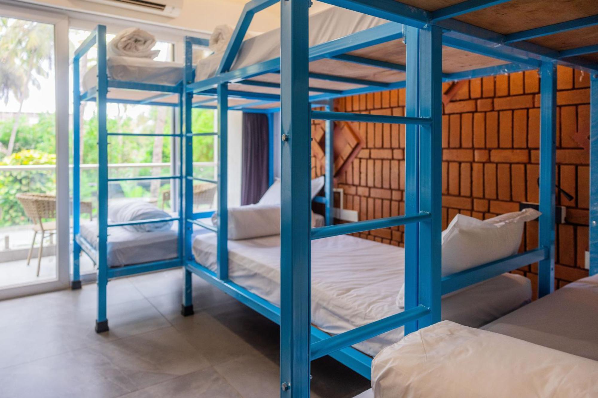 Downtown Hostels - Anjuna Buitenkant foto